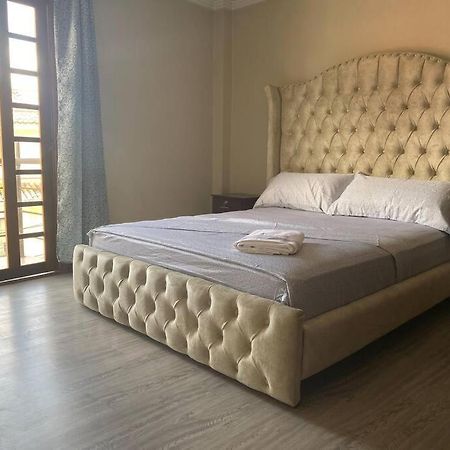 Mimo'S Rooms Куенка Екстериор снимка
